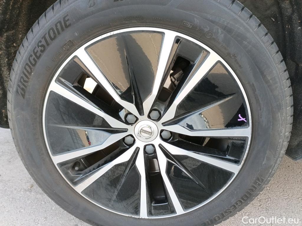  Volvo  XC90  Business Plus AWD 2.0 B5 235CV AT8 E6dT #6