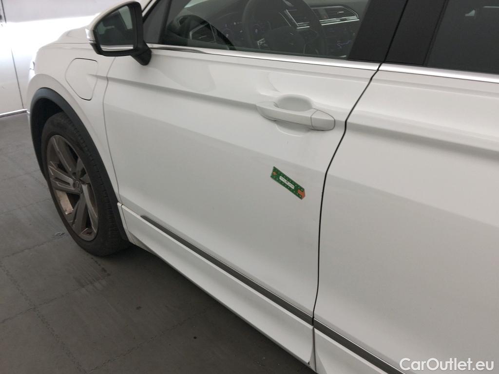 Volkswagen  Tiguan  R-Line eHybrid 1.4 TSI 245CV AT6 E6d #5