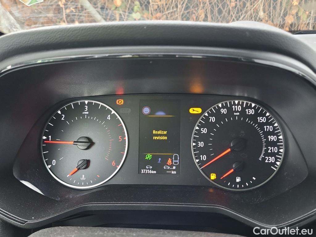  Renault  Clio RENAULT  / 2019 / 5P / berlina con portón Equilibre Blue dCi 74kW (100CV) #36
