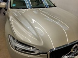  Volvo  XC60  Momentum Pro AWD 2.0 B4 145KW AT8 E6d #21
