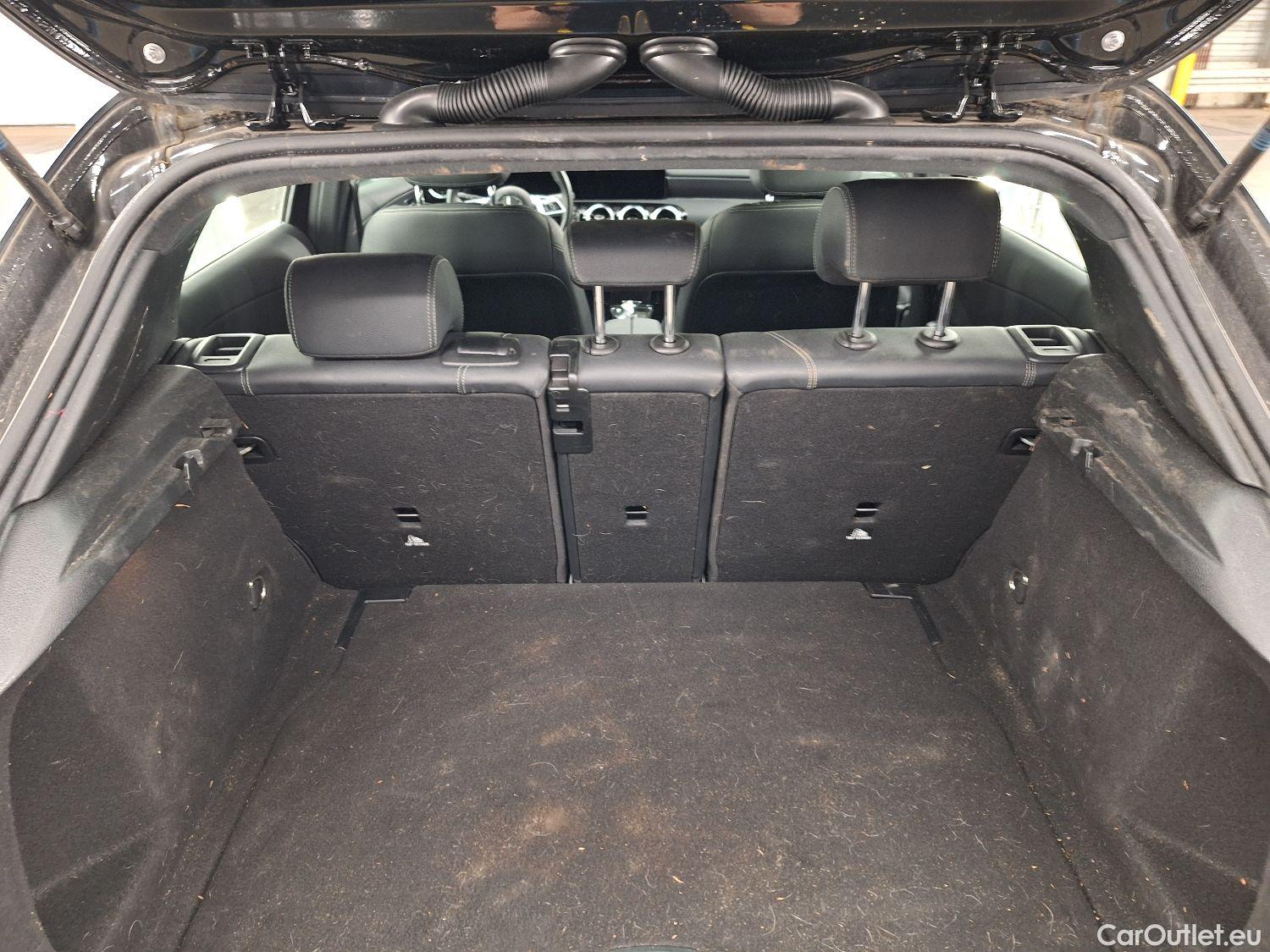  Mercedes  A-Klasse Mercedes, A-Class '18, Mercedes-Benz  A 180 Business Line 5d #22
