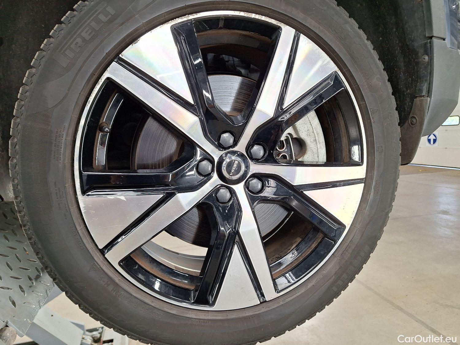  Volvo  XC 40 Volvo, XC40 '17 BEV, Volvo XC40 P8 4x4 Recharge R-Design 5d #1