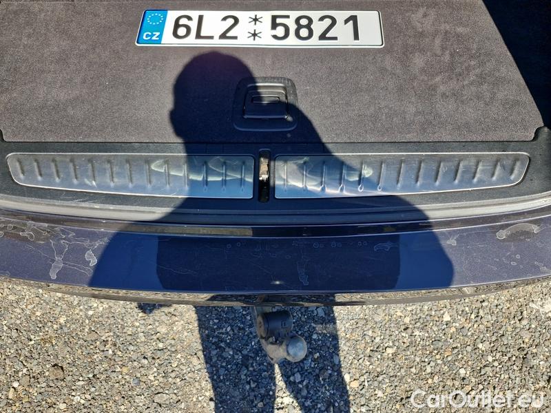  Bmw  Serie 5  Touring  (G31) (2017) 520d xDrive Touring AT #3