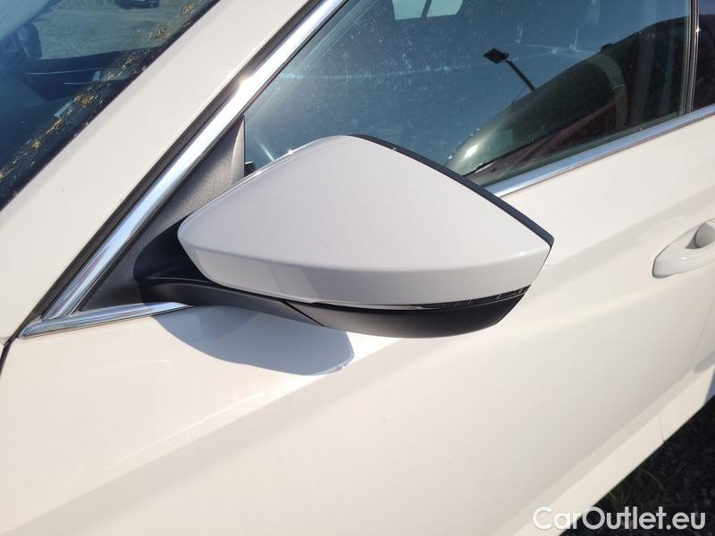  Skoda  Superb  Combi (3T5)(2010) Sup.C.FL2.0TSI 140 Ambition AT #3
