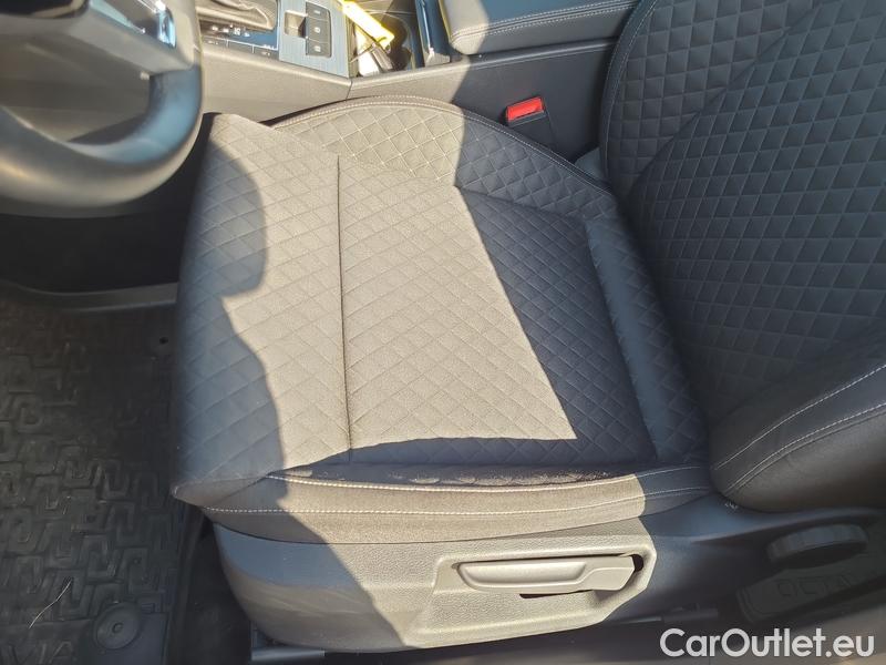  Skoda  Superb  Combi (3T5)(2010) Sup.C.FL2.0TSI 140 Ambition AT #8