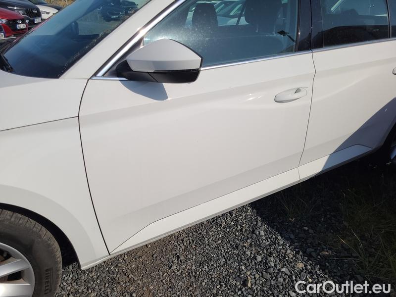  Skoda  Superb  Combi (3T5)(2010) Sup.C.FL2.0TSI 140 Ambition AT #4
