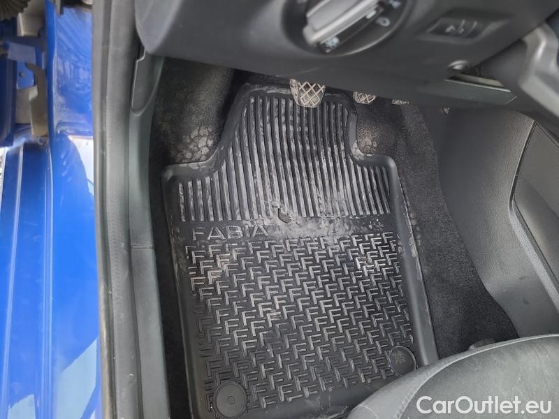 Skoda  Fabia  Combi (2015)  Com.1.0TSI 70 Ambition #6