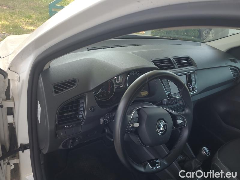  Skoda  Fabia  Combi (2015) Com.1.0TSI 70 Ambition 5d #10