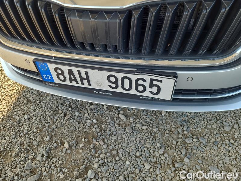  Skoda  Octavia  Lim. (NX3)(2020) Škoda  1.5TSI 110 Style #19