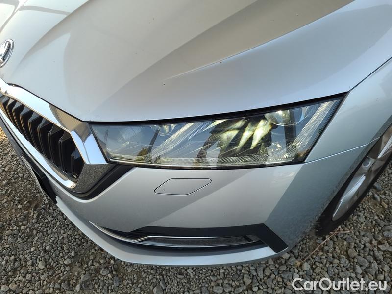  Skoda  Octavia  Lim. (NX3)(2020) Škoda  1.5TSI 110 Style #21