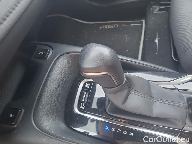 Toyota  Corolla  (E21) (2019)  1.8Hyb.Active AT #10