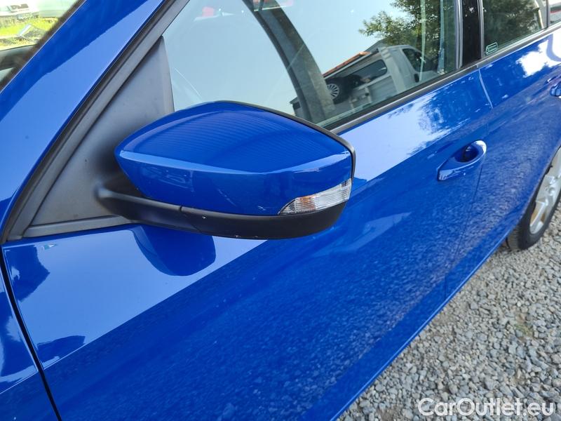  Skoda  Fabia  Combi (2015)  Com.1.0TSI 70 Ambition #3
