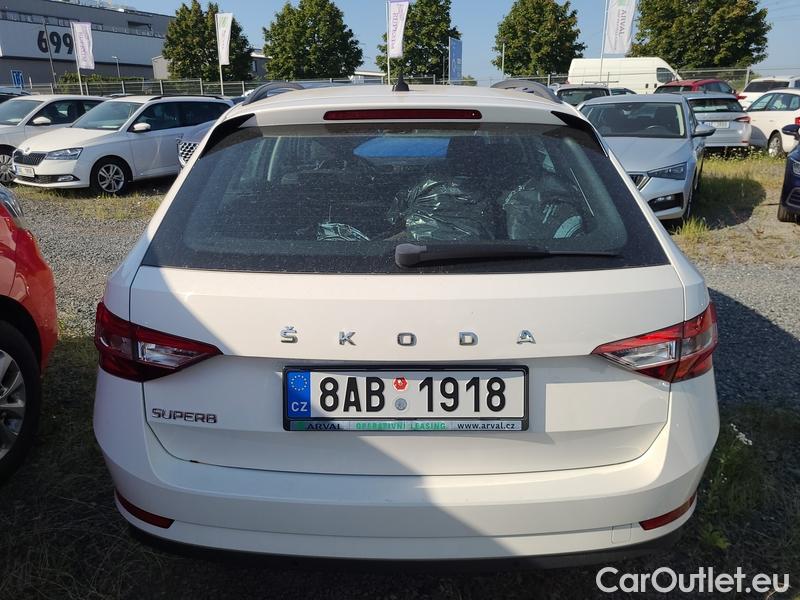  Skoda  Superb  Combi (3T5)(2010) Sup.C.FL2.0TSI 140 Ambition AT #11
