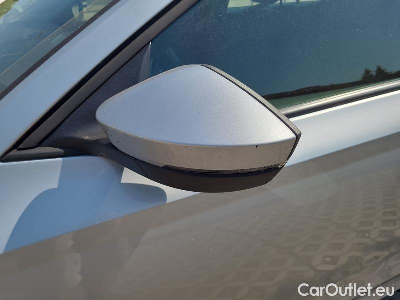  Skoda  Octavia  Combi (NX3)(2020) Oct.Com. 2.0TDI 85 Ambition AT #5