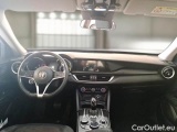  Alfa Romeo   STELVIO ALFA ROMEO / 2017 / 5P / SUV 2.2 TURBO DIESEL 210CV AT8 Q4 BUSINESS #3