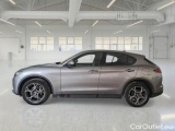  Alfa Romeo   STELVIO ALFA ROMEO / 2017 / 5P / SUV 2.2 TURBO DIESEL 210CV AT8 Q4 BUSINESS #8