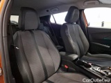  Peugeot  2008 PEUGEOT  / 2019 / 5P / CROSSOVER BLUEHDI 130 EAT8 ALLURE S/S AUT. #13