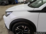  Peugeot  2008 PEUGEOT  / 2019 / 5P / CROSSOVER BLUEHDI 130 EAT8 ALLURE PACK S/S AUT. #65