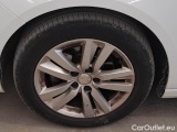 Peugeot  308 PEUGEOT  / 2017 / 5P / STATION WAGON SW BUSINESS BLUEHDI 130 EAT8 SeS AUT. #75
