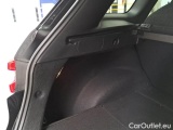  Renault  Kadjar RENAULT  / 2018 / 5P / CROSSOVER 1.5 DCI 85KW BLUE BUSINESS EDC #142