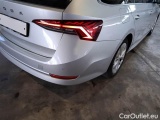  Skoda  Octavia SKODA  WAGON / 2020 / 5P / STATION WAGON 2.0 TDI EVO 110KW STYLE DSG #40