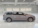  Volkswagen  Passat VOLKSWAGEN  / 2019 / 5P / STATION WAGON VAR. 2.0TDI SCR EVO 90KW BUSINESS DSG #7
