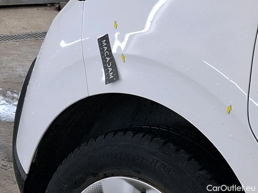  Citroen  C3  Live 1.2 PureTech 70CV BVM5 E6dT #3