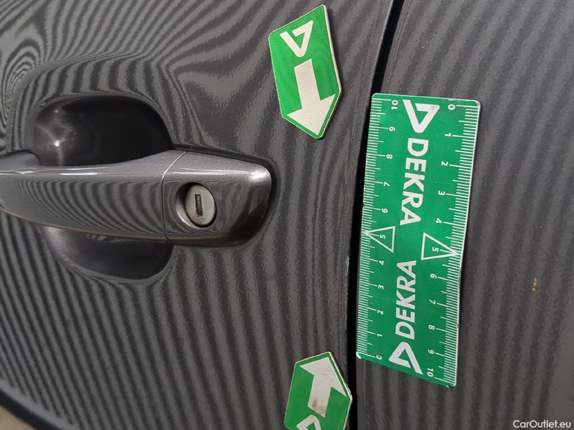  Citroen  C3  Feel Business 1.2 PureTech 80CV BVM5 E6d #29