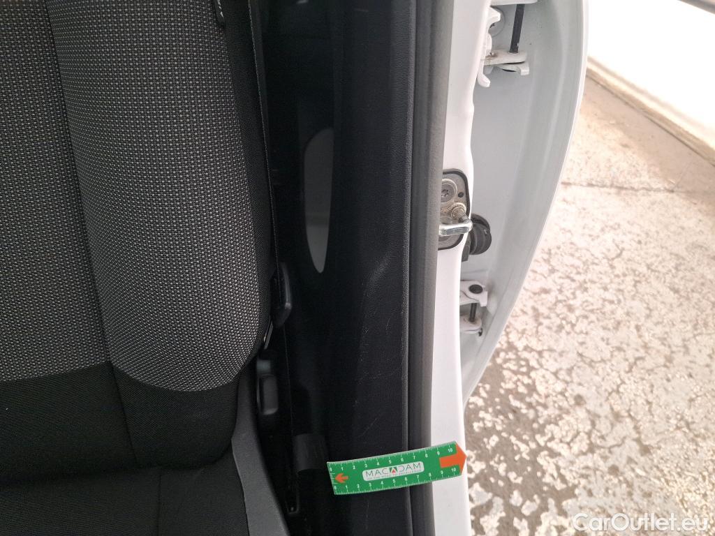  Citroen  C3  Société Feel Business R 1.2 PureTech 80CV BVM5 E6d #1