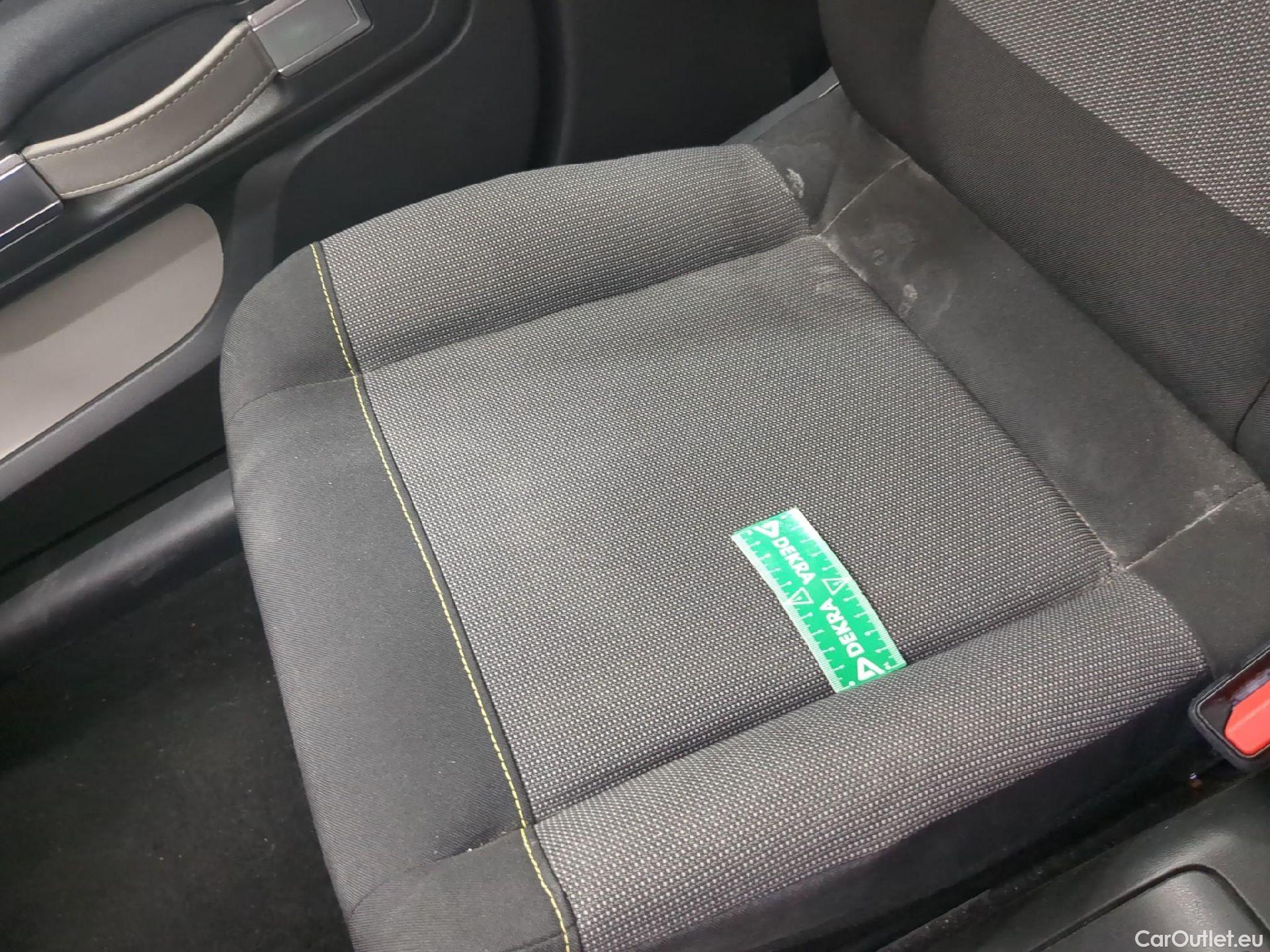  Citroen  C3  Feel Business 1.2 PureTech 80CV BVM5 E6d #3
