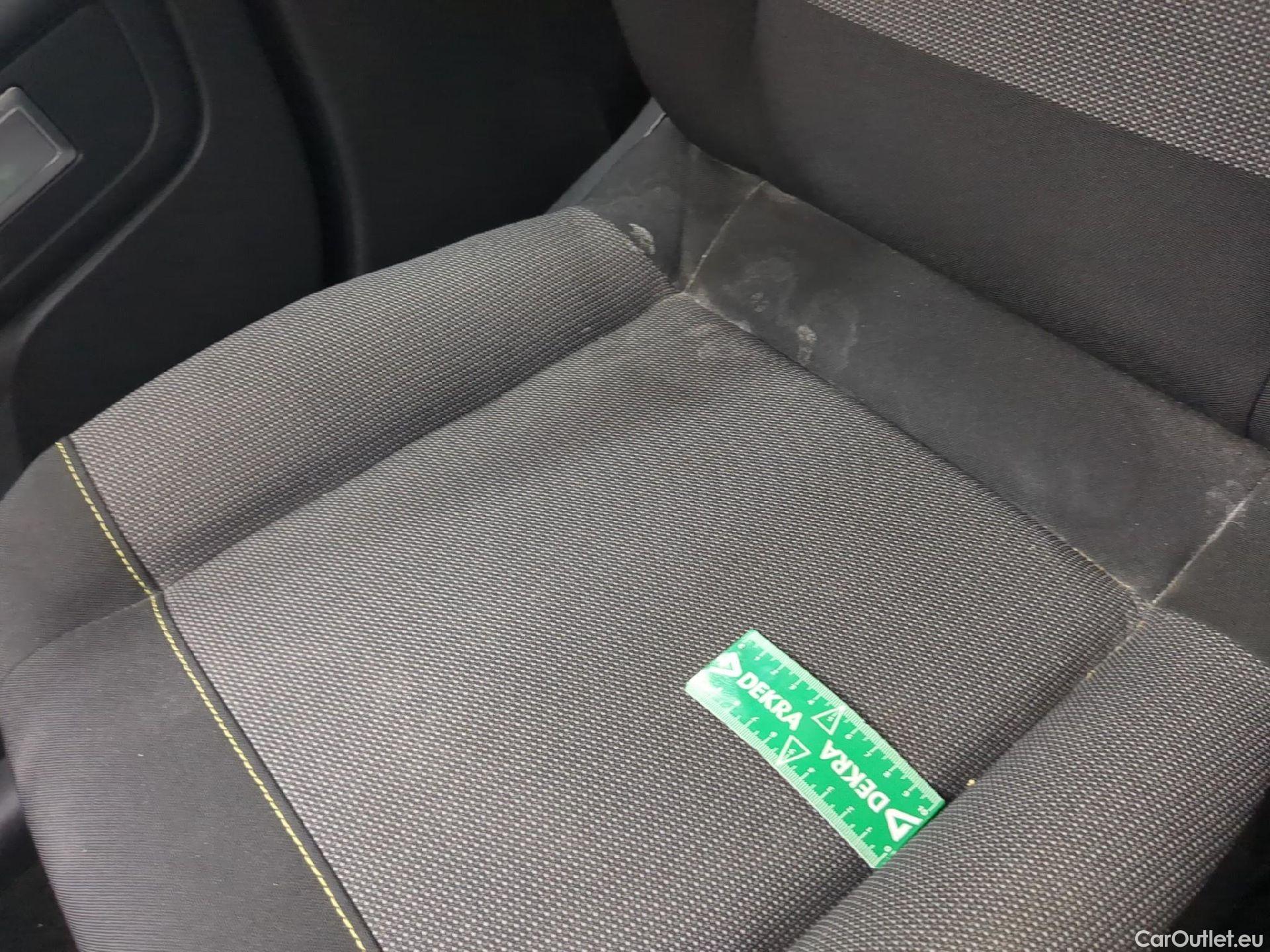  Citroen  C3  Feel Business 1.2 PureTech 80CV BVM5 E6d #4