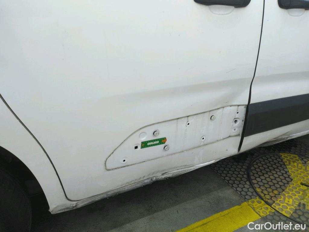  Citroen  Berlingo  Fourgon Club M 650 1.5 BlueHDi 100CV BVM5 E6dT #96