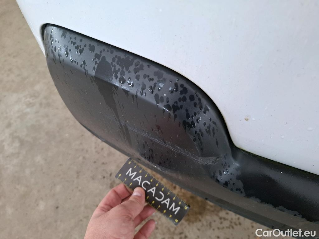  Citroen  C3 CITROEN  5p Berline PureTech 110 S&S EAT6 Shine Business #2