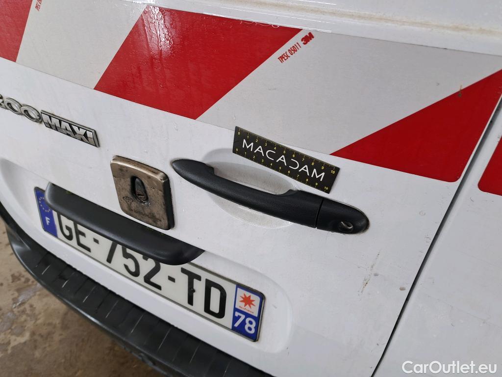  Renault  Kangoo  II Express Maxi Extra (Série Spéciale) 1.5 dCi 95CV BVM6 E6dT #3
