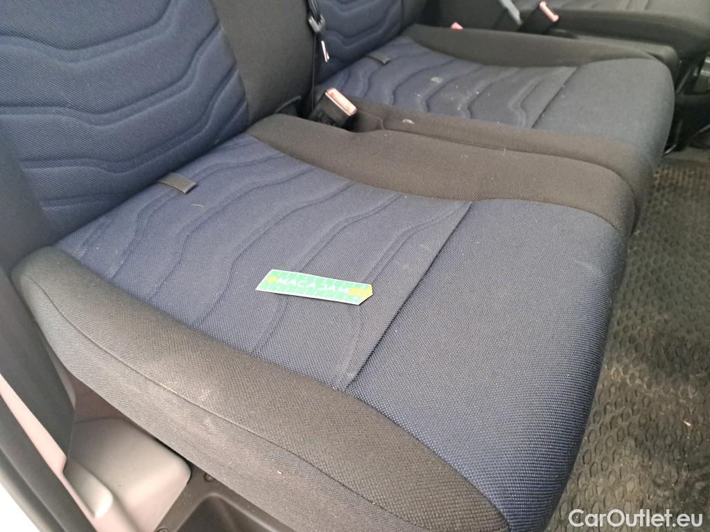  Iveco  Daily IVECO  VU 4p Fourgon 30 35S15 V12 H2 3520L #16