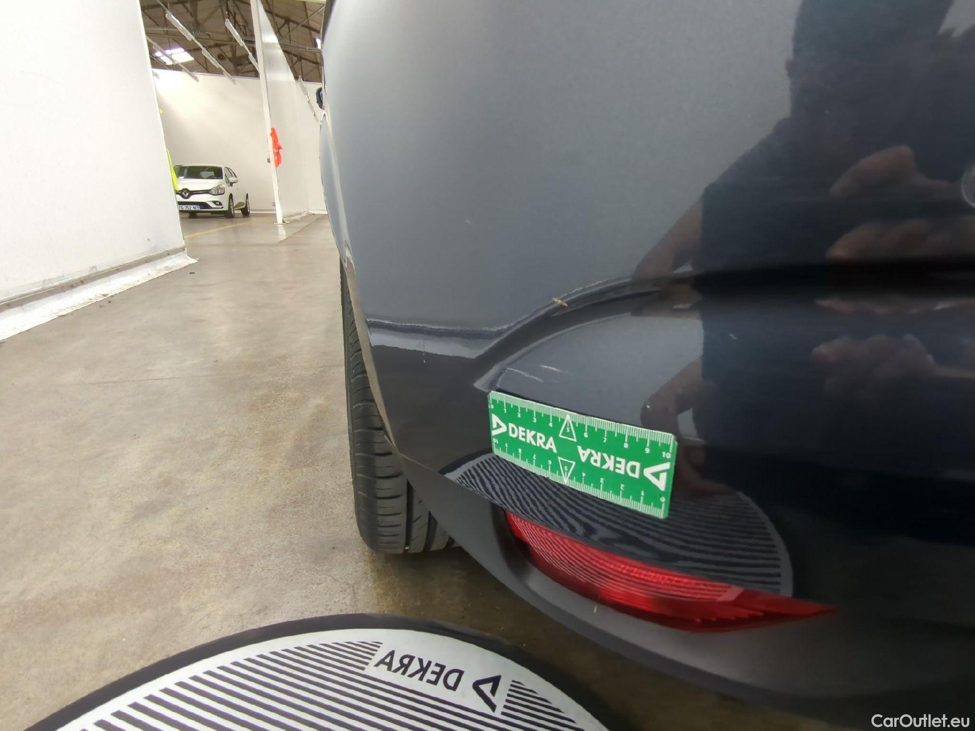  Renault  Megane  IV Berline 5 ptes. Business 1.5 dCi 115CV BVA7 E6d #17