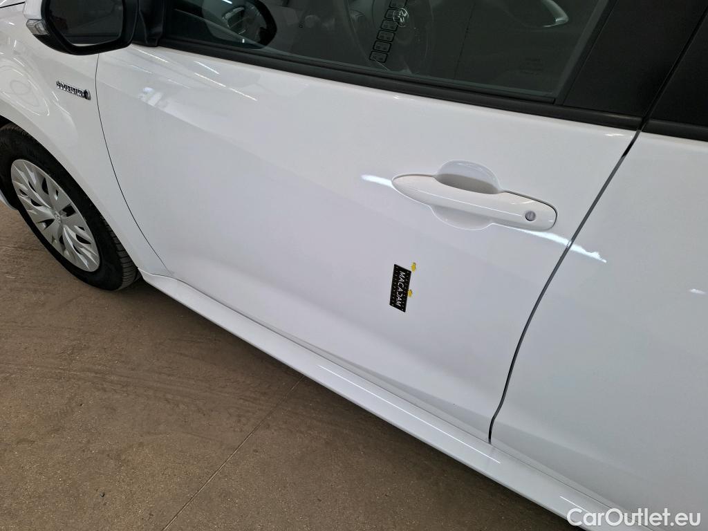  Toyota  Yaris TOYOTA  Hybride / 2019 / 5P / Berline Hybride 116h France Business Stage Acad #3