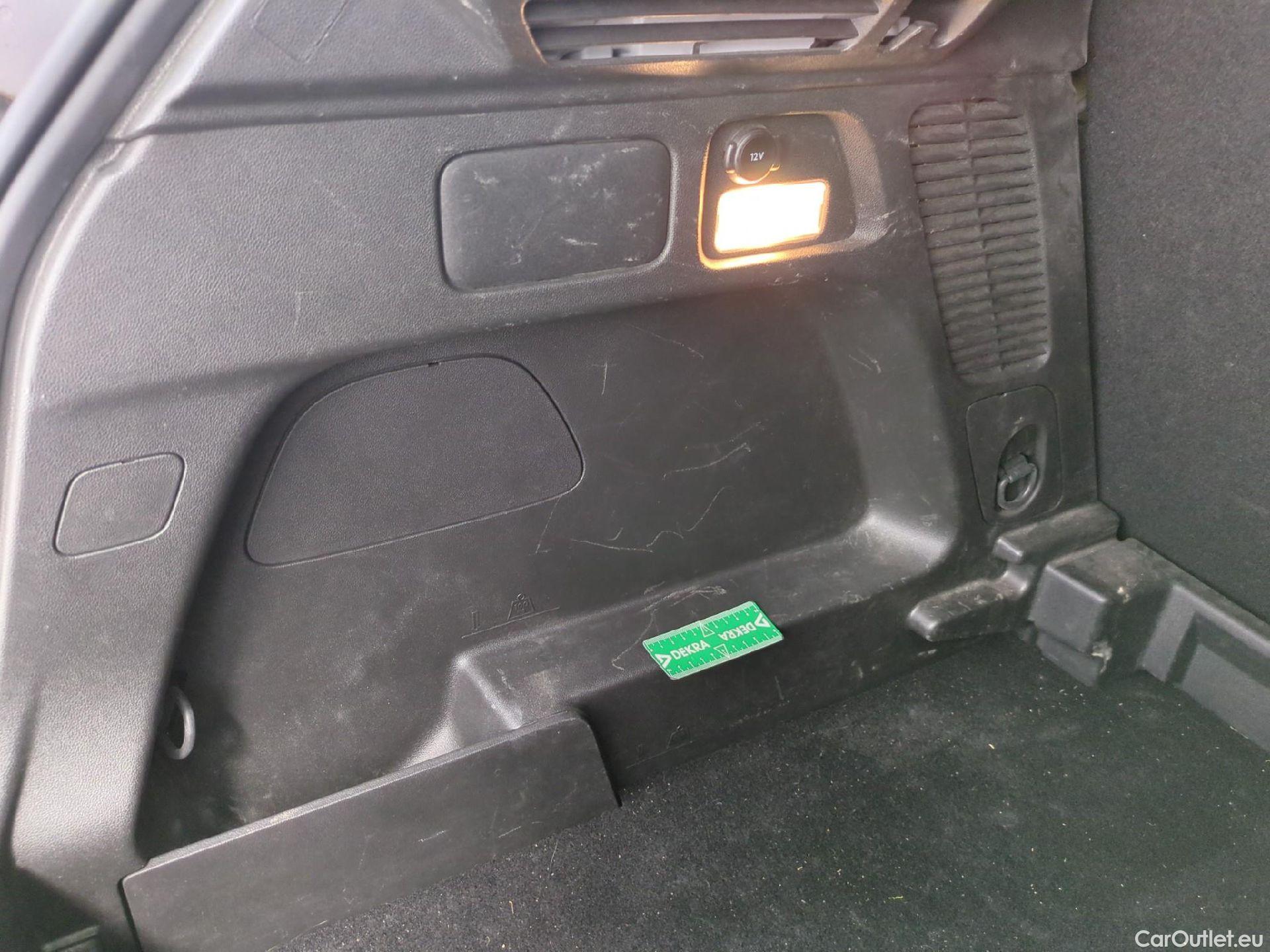  Opel   Grandland X Grandland X Business Elegance 1.5 130CV BVA8 E6d #13