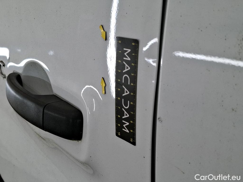  Renault  Trafic RENAULT  VU 4p Fourgon FG GCF L2H1 1300 dCi 120 #13