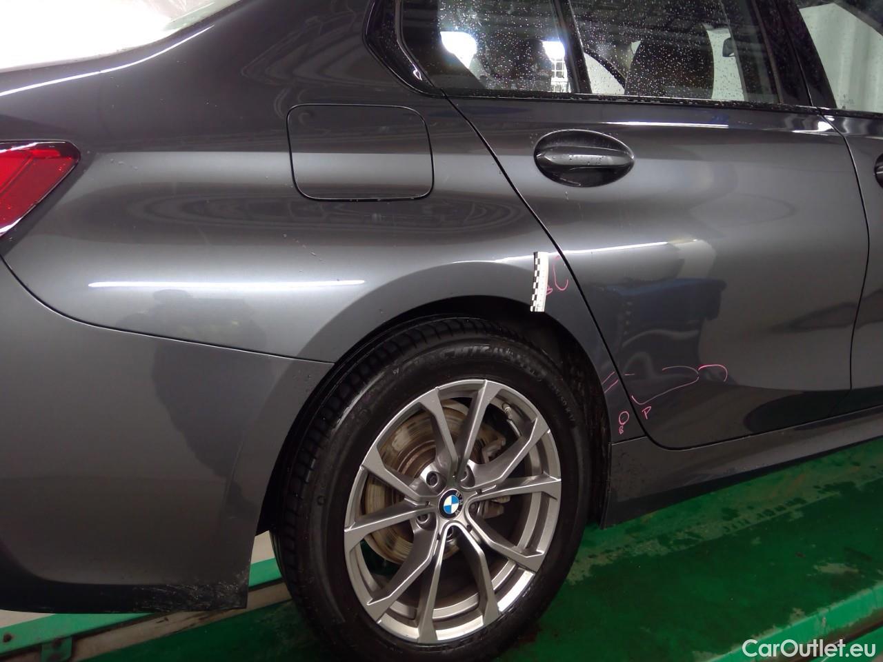  Bmw  Serie 3 318d MHEV Aut #22