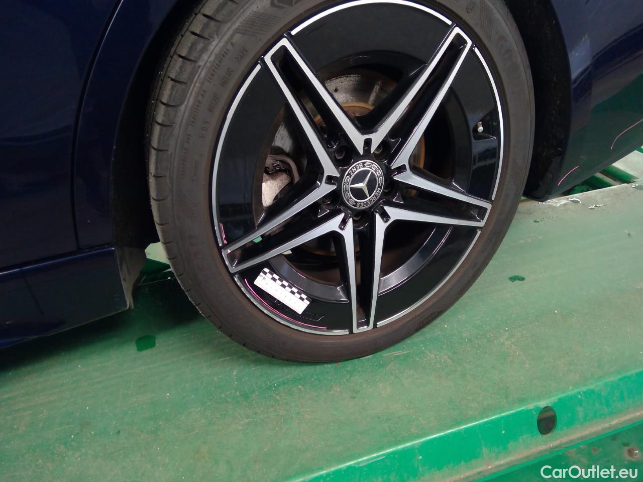  Mercedes  C-Klasse C 300 AMG Line 4M Aut #30