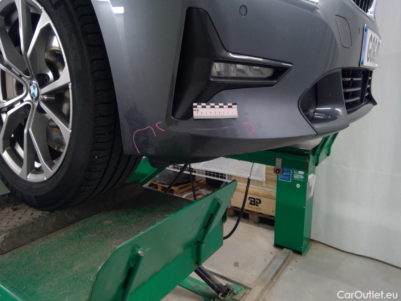  Bmw  Serie 3 330e Touring xDrive Connec.Aut #3