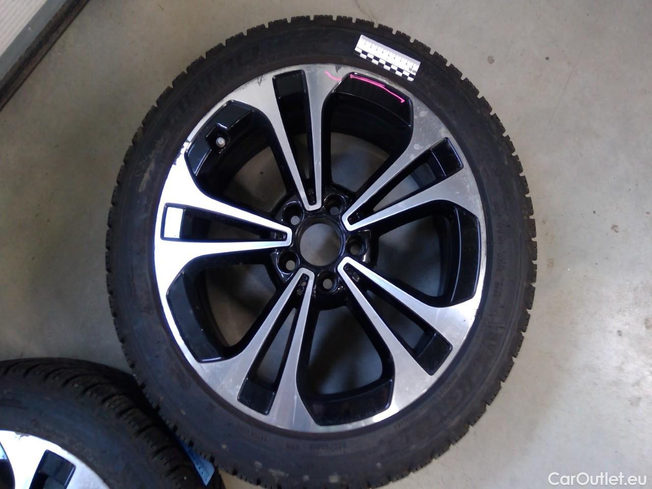  Mercedes  C-Klasse C 300 AMG Line 4M Aut #8