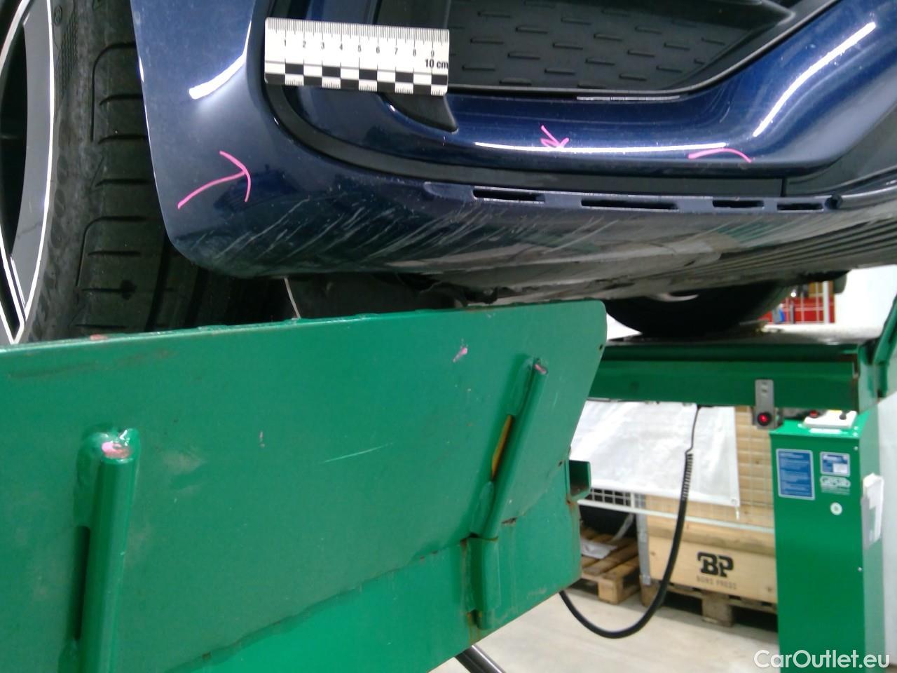  Mercedes  C-Klasse C 300 AMG Line 4M Aut #13