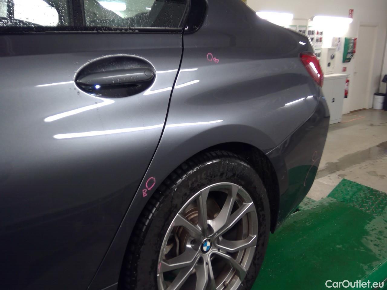  Bmw  Serie 3 318d MHEV Aut #11