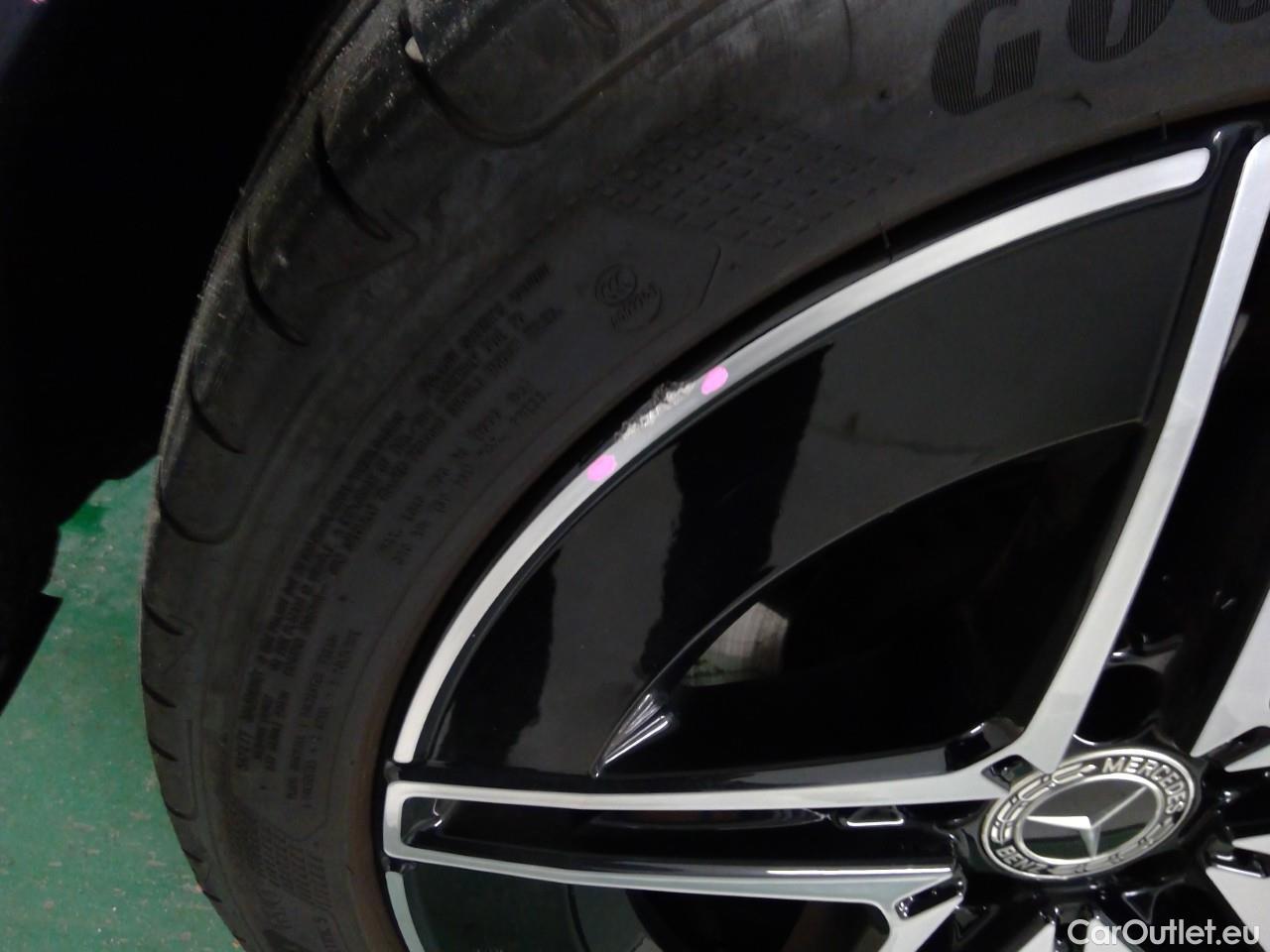  Mercedes  C-Klasse C 300 AMG Line 4M Aut #48