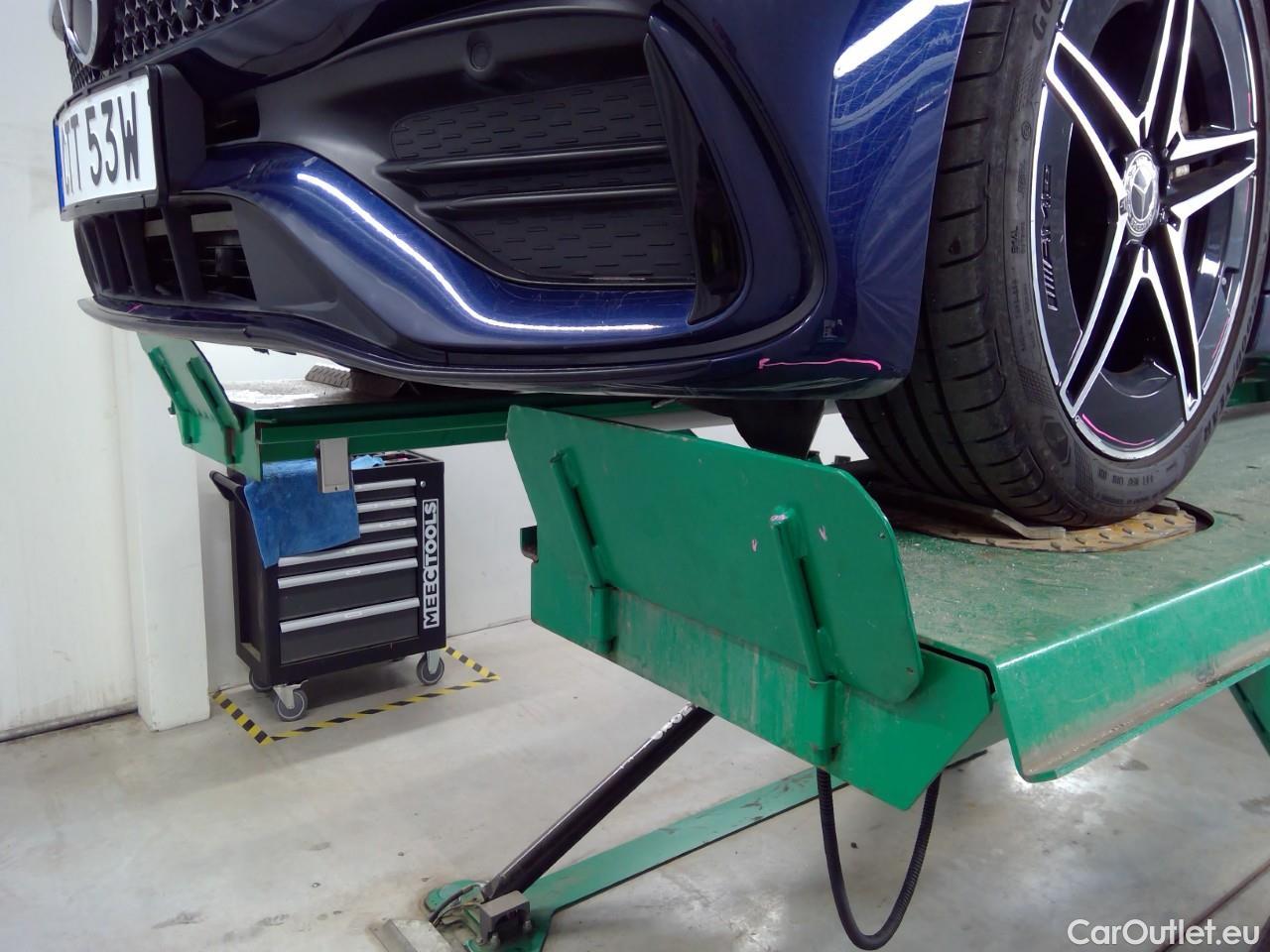  Mercedes  C-Klasse C 300 AMG Line 4M Aut #10
