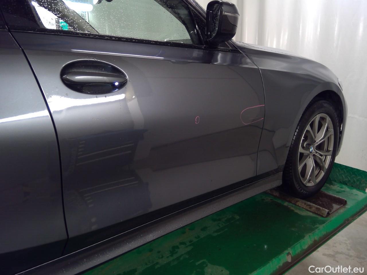 Bmw  Serie 3 318d MHEV Aut #31
