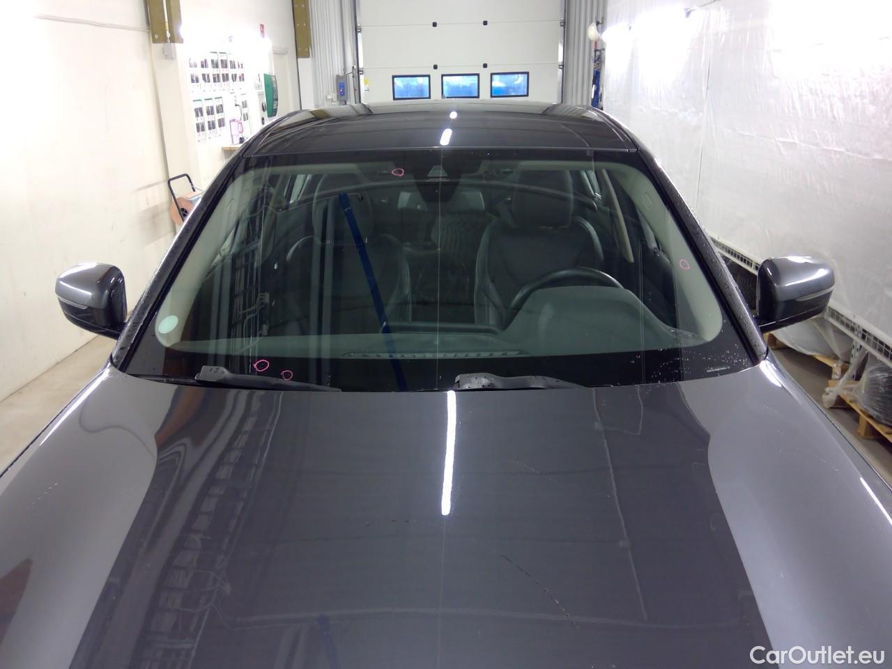  Bmw  Serie 3 318d MHEV Aut #36