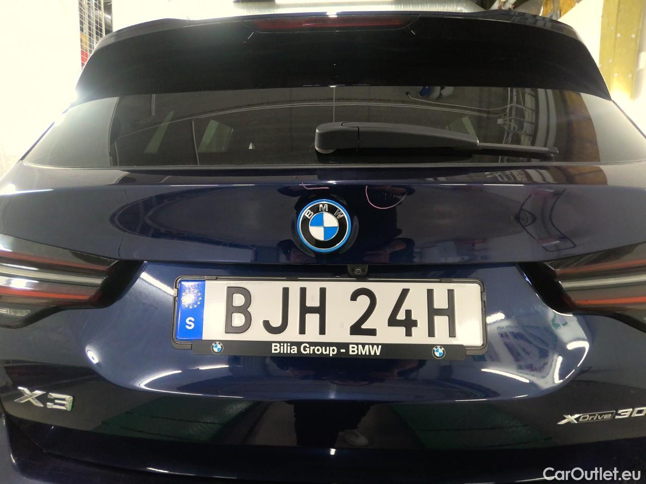  Bmw  X3  xDr.30e Aut #32